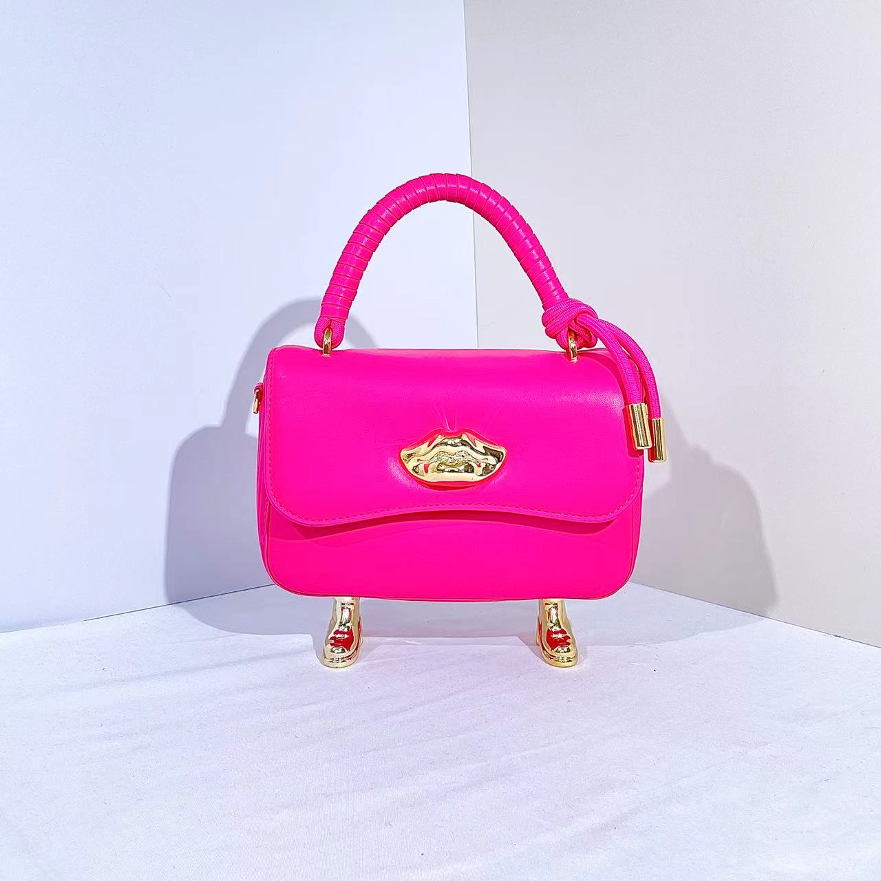 CHARLES&KEITH 50781784紫红色S女士手拎斜挎包-杨灬