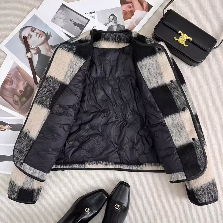 高端内胆羽绒服小香风外套90鹅绒2025秋冬新款毛呢上衣时尚A72138