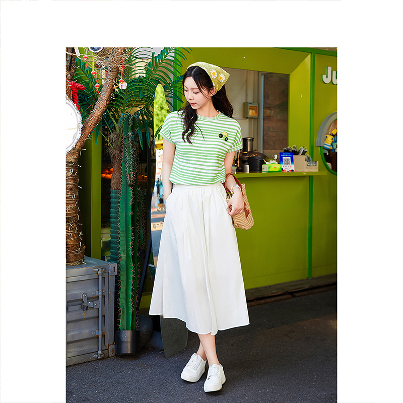 ToyzY夏薄荷曼波绿色条纹宽松慵懒针织T恤ZC34260350