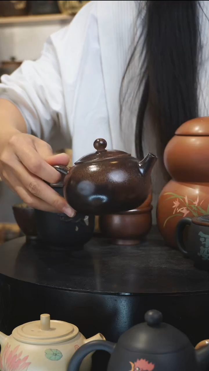 【闪购商品】陶瓷壶10