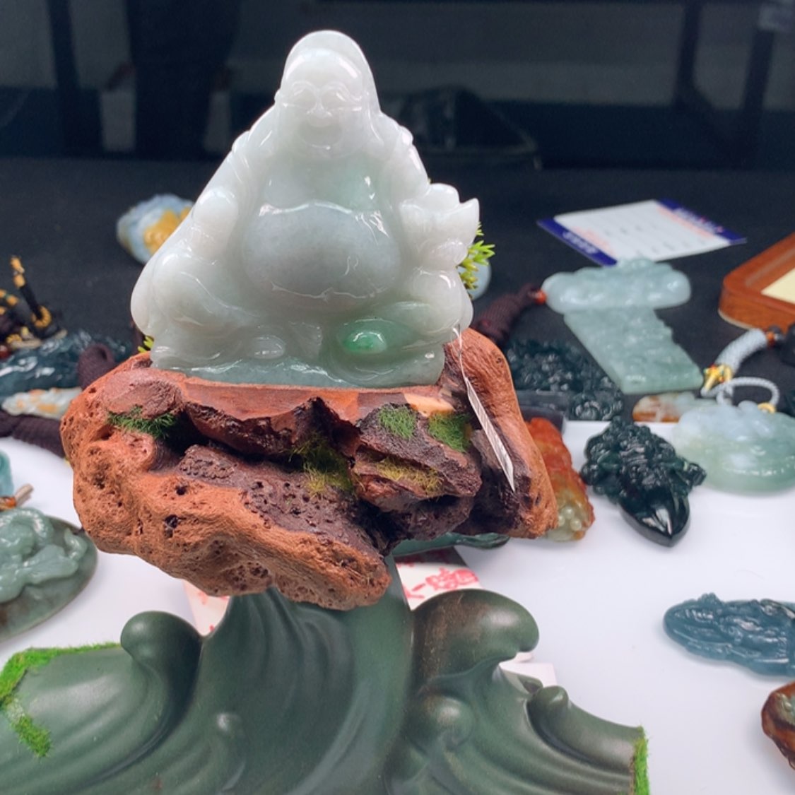 【闪购商品】翡翠颈饰未镶嵌