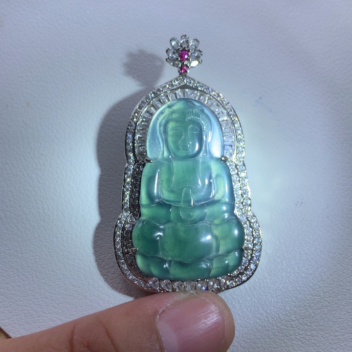 翡翠颈饰未镶嵌保真天然A货翡翠