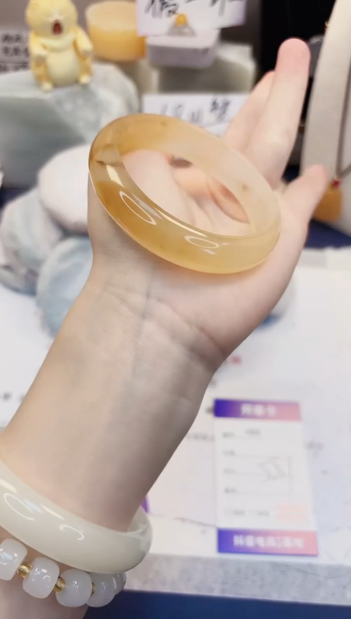 【闪购商品】石英质玉手镯未镶嵌462