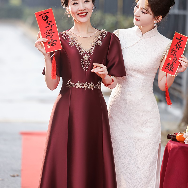 A013婚礼妈妈高端婚宴礼服气质2025新款结婚中年喜婆婆喜服年轻款