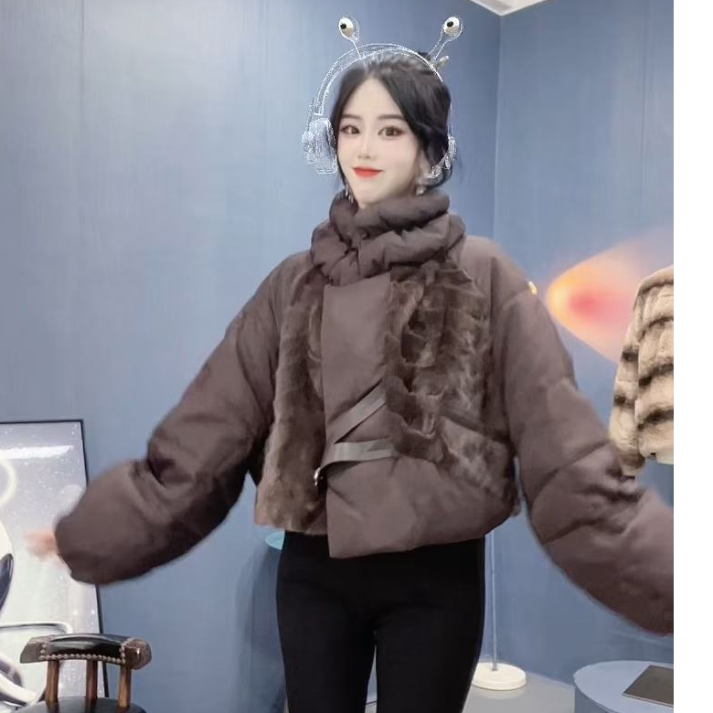 女士秋冬新款高定鹅绒服短款38065