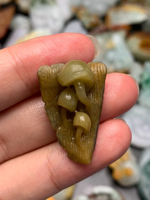 天然缅甸翡翠A货生生不息