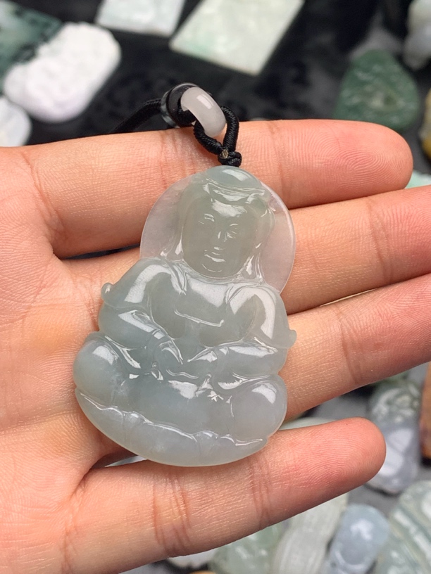 天然缅甸翡翠A货观音