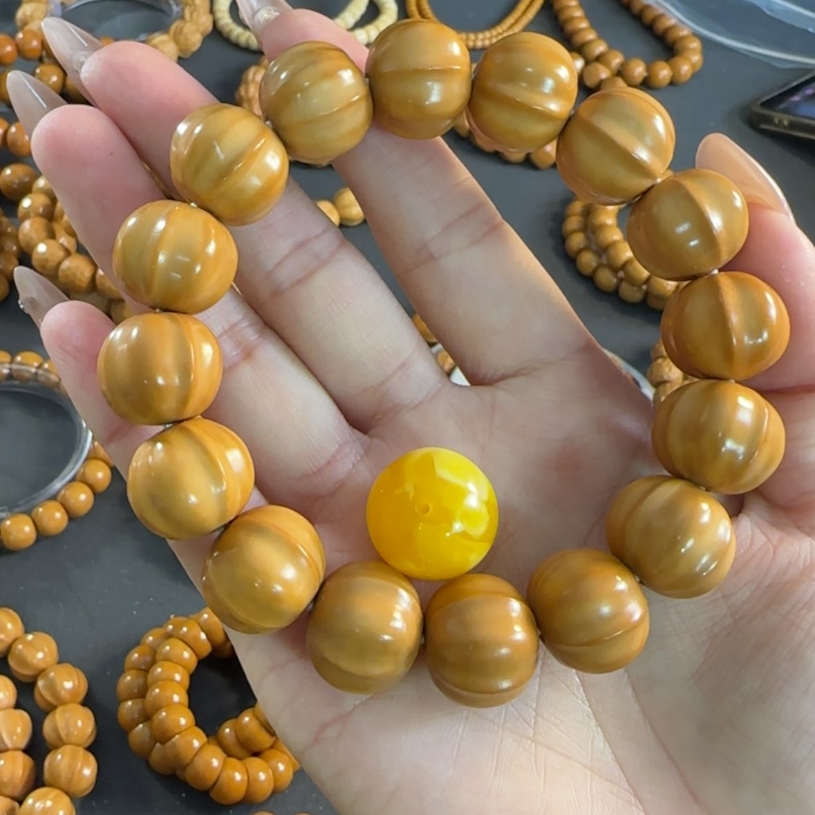 【闪购商品】猴头核桃手串范*