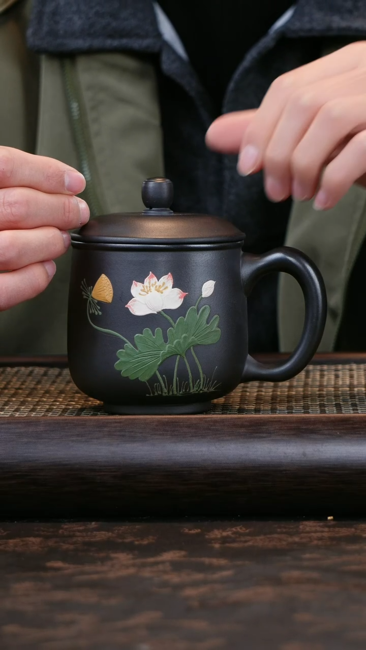 【闪购商品】紫砂茶杯石黄荷花