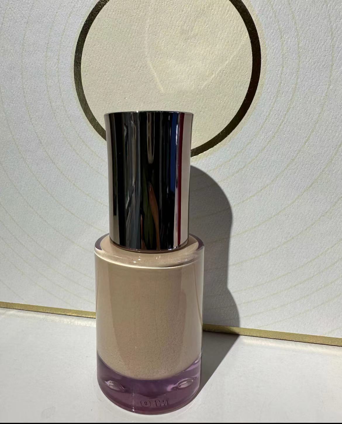 小玛梦幻丝滑滢透粉底液