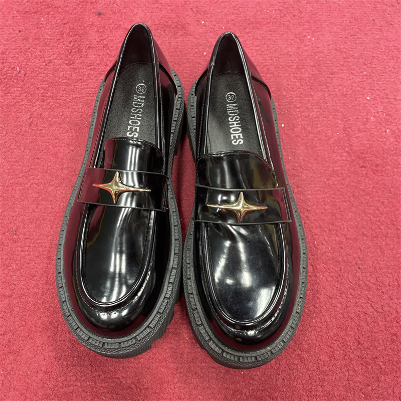 23款时尚休闲百搭乐福鞋女鞋