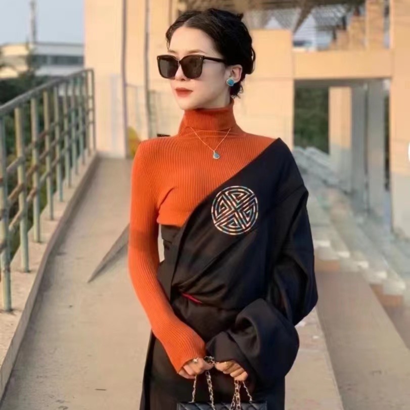 传统绣花藏袍简单大气民族风冬季