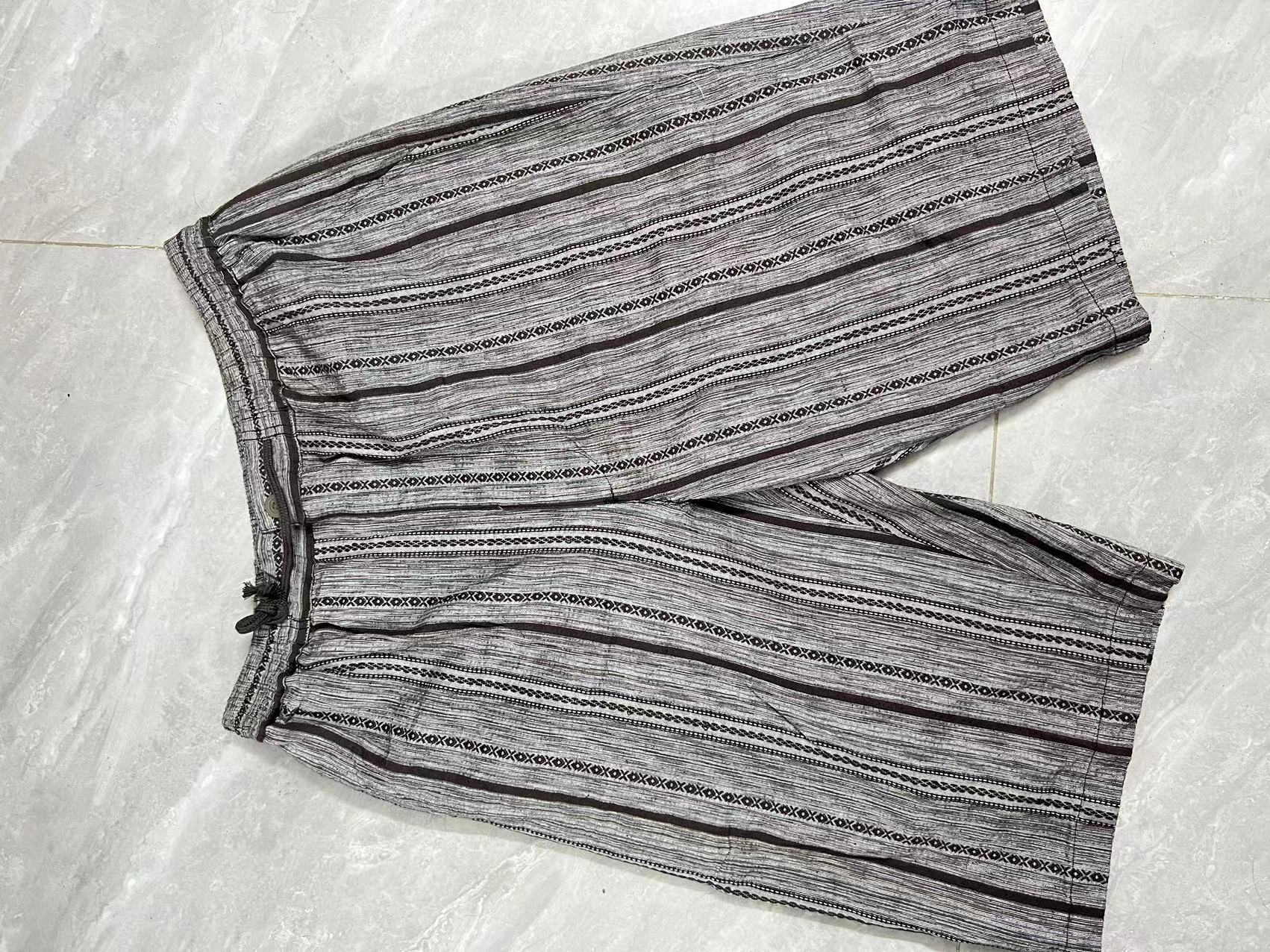  夏季新款简约时尚休闲短裤（直播间展示为准）