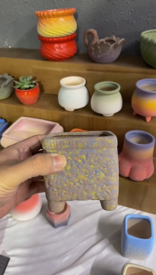 【闪购商品】陶瓷新品麦饭石花盆