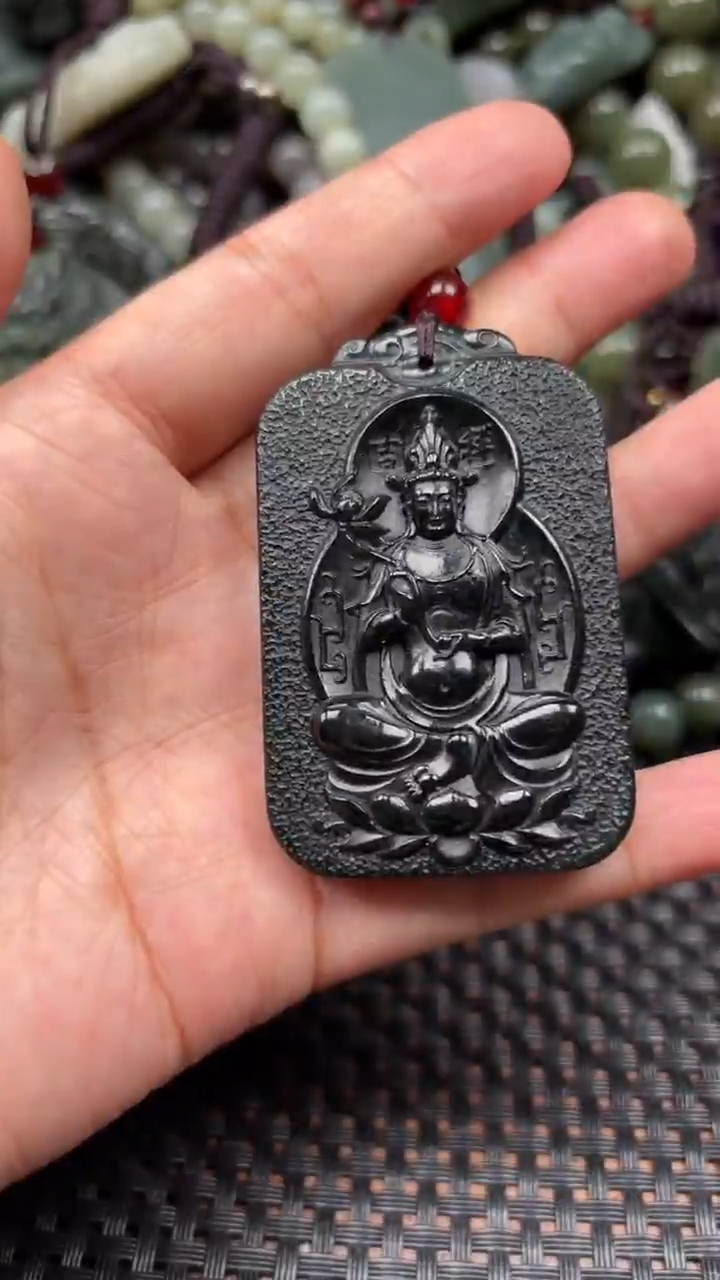 【闪购商品】和田玉颈饰未镶嵌