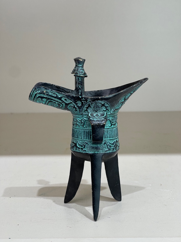 妇锌爵仿古青铜器三角酒杯摆件爵杯父辛爵高档家居工艺品摆设收藏
