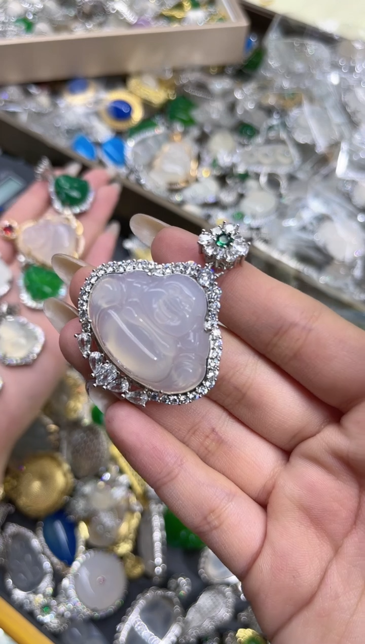【闪购商品】玛瑙/玉髓吊坠(赠链)合金1