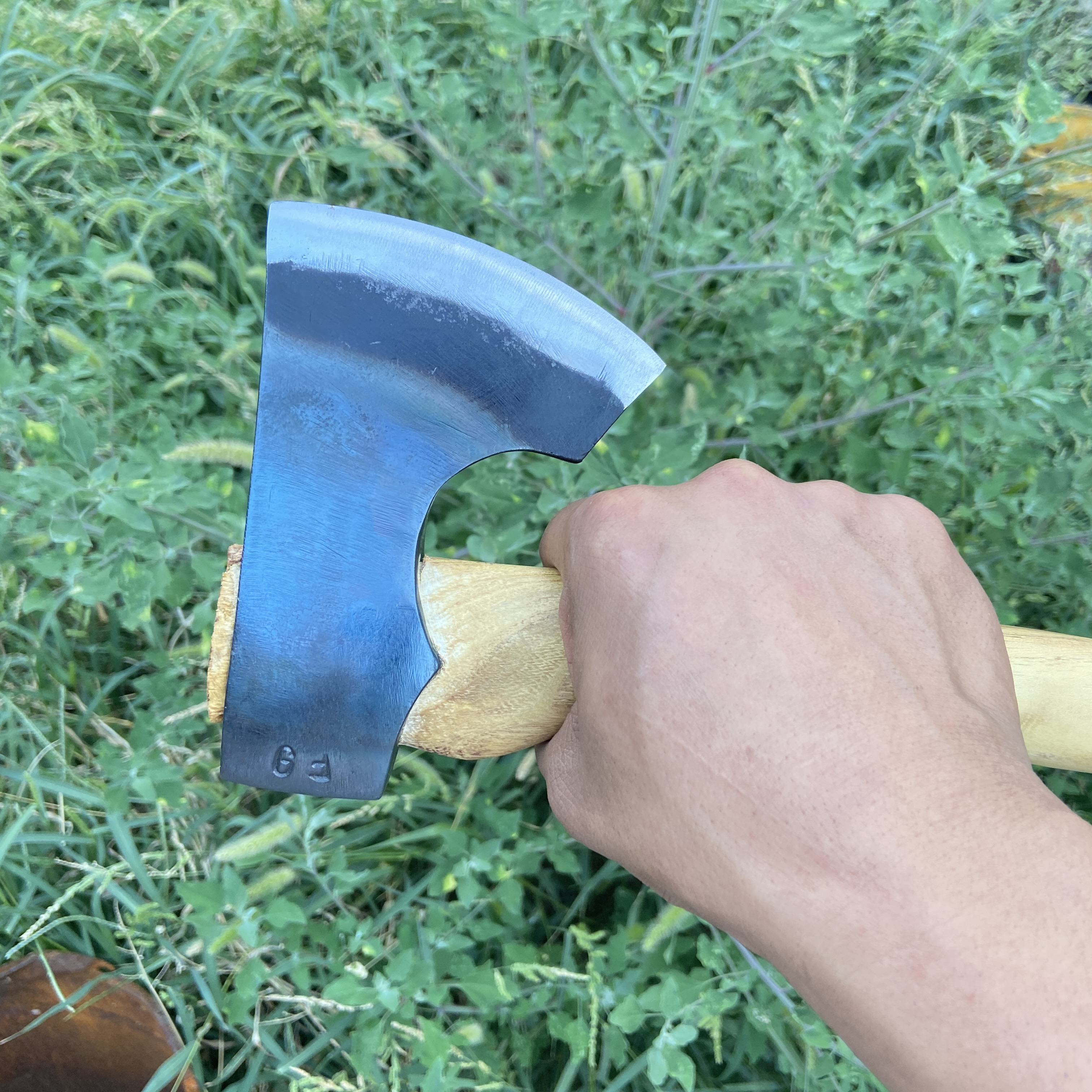 （老铁斧）85锰钢锻打老铁斧子户外斧手斧户外斧子野营40cm手柄