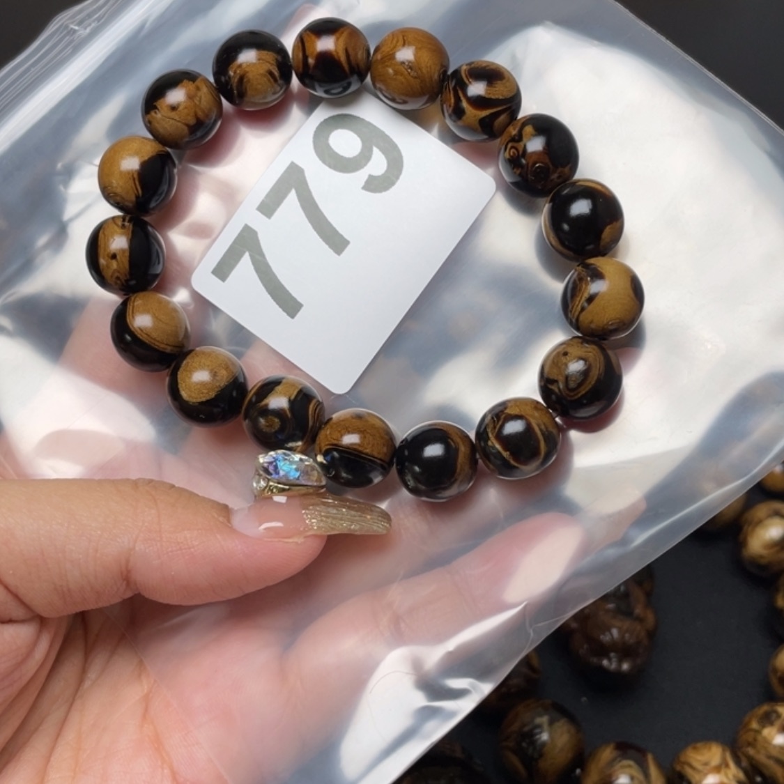 【闪购商品】小六子1.2根雕