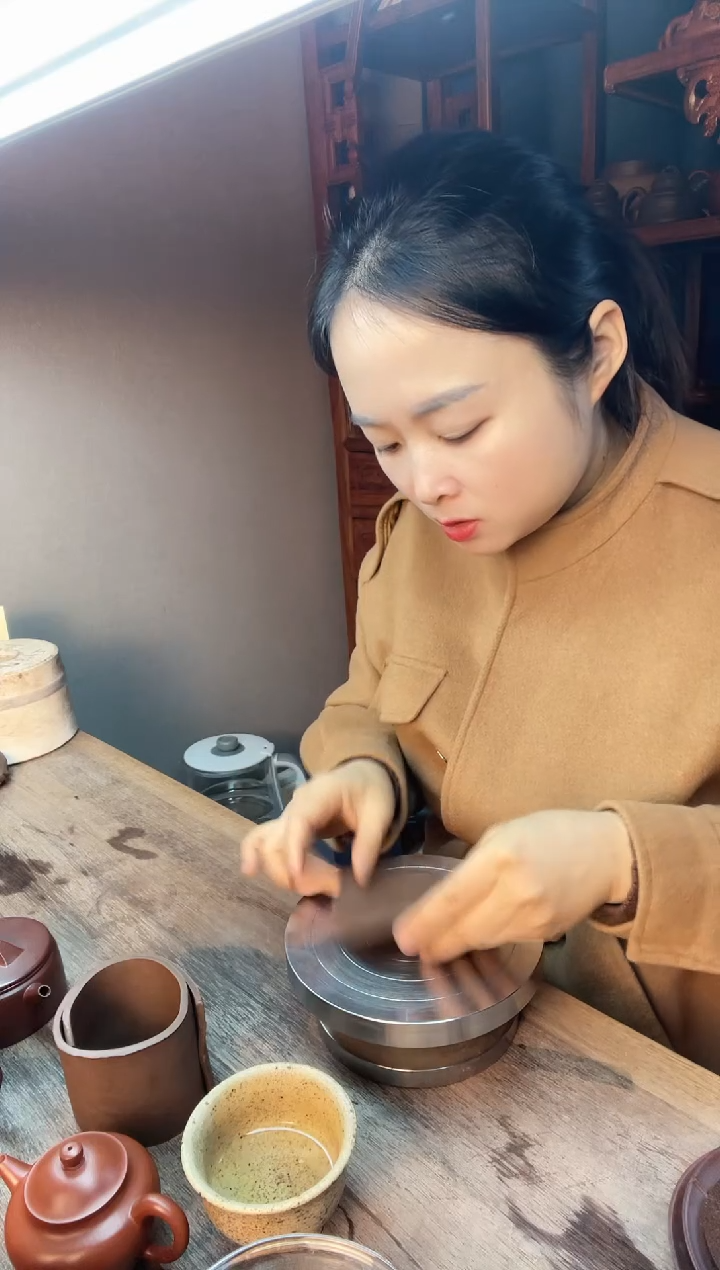 【闪购商品】柴烧泥塑主人杯