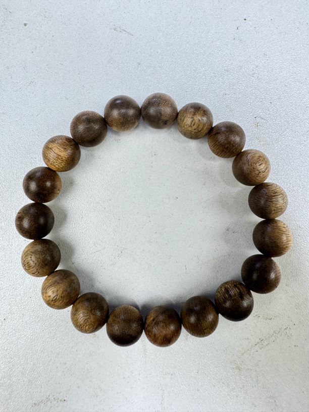 菩萨棋沉香圆珠1.1单圈多样性发一