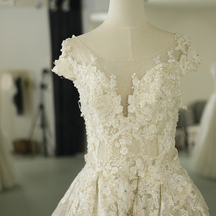 （链接结婚）白色气质法式夏季宫廷一字肩礼服齐地婚礼蕾丝公主森系