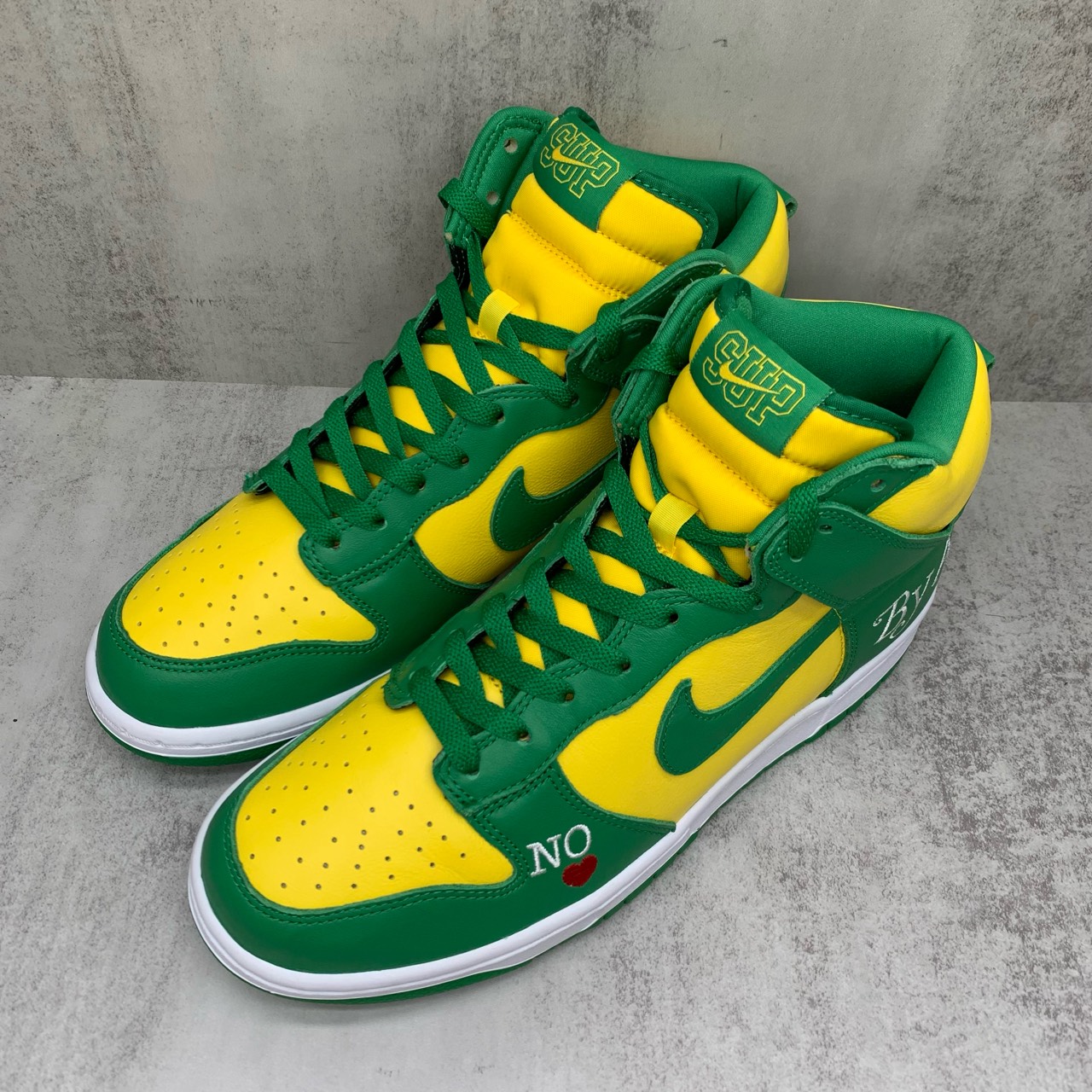 【秒价】Supreme dunk 黄绿巴西/43码/98新/编码11141/市场价2000