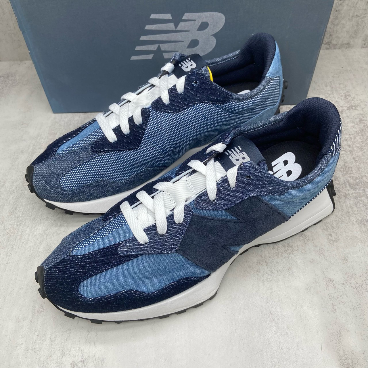 【秒价】New Balance NB 327 丹宁牛仔运动鞋/44码/99新/编码9586