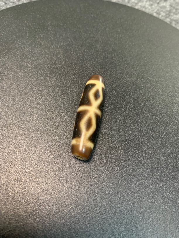 牙黄金刚六眼沧桑老气对孔40*11左右锁骨