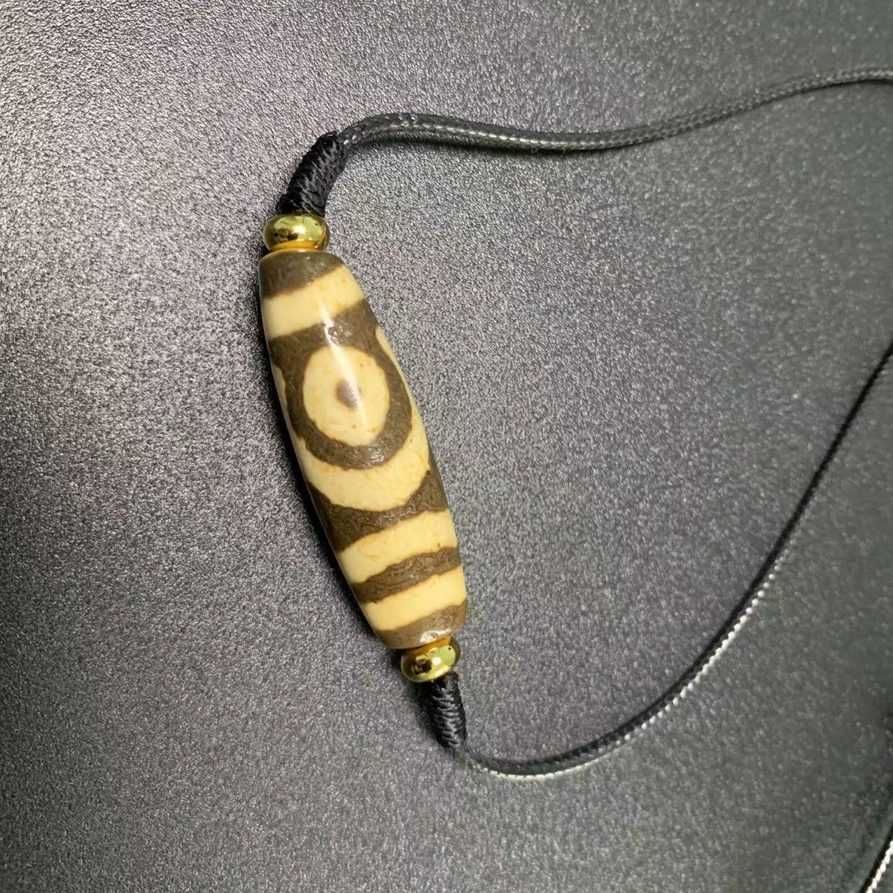 纯手工珠老冯牙黄油性料子如意二眼正宗天珠