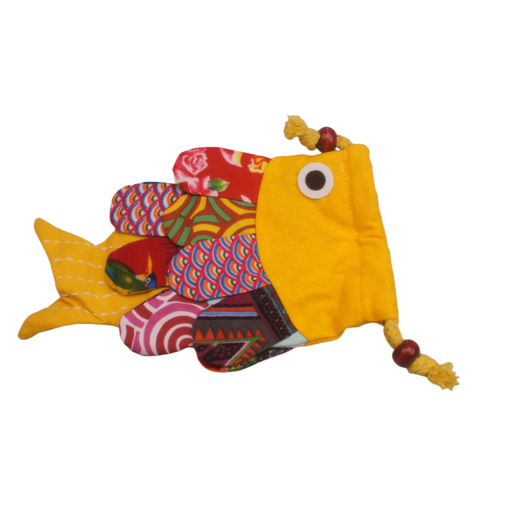 单色云南旅游纪念品文创手作特色民族风文化锦鲤百搭原创斜挎包