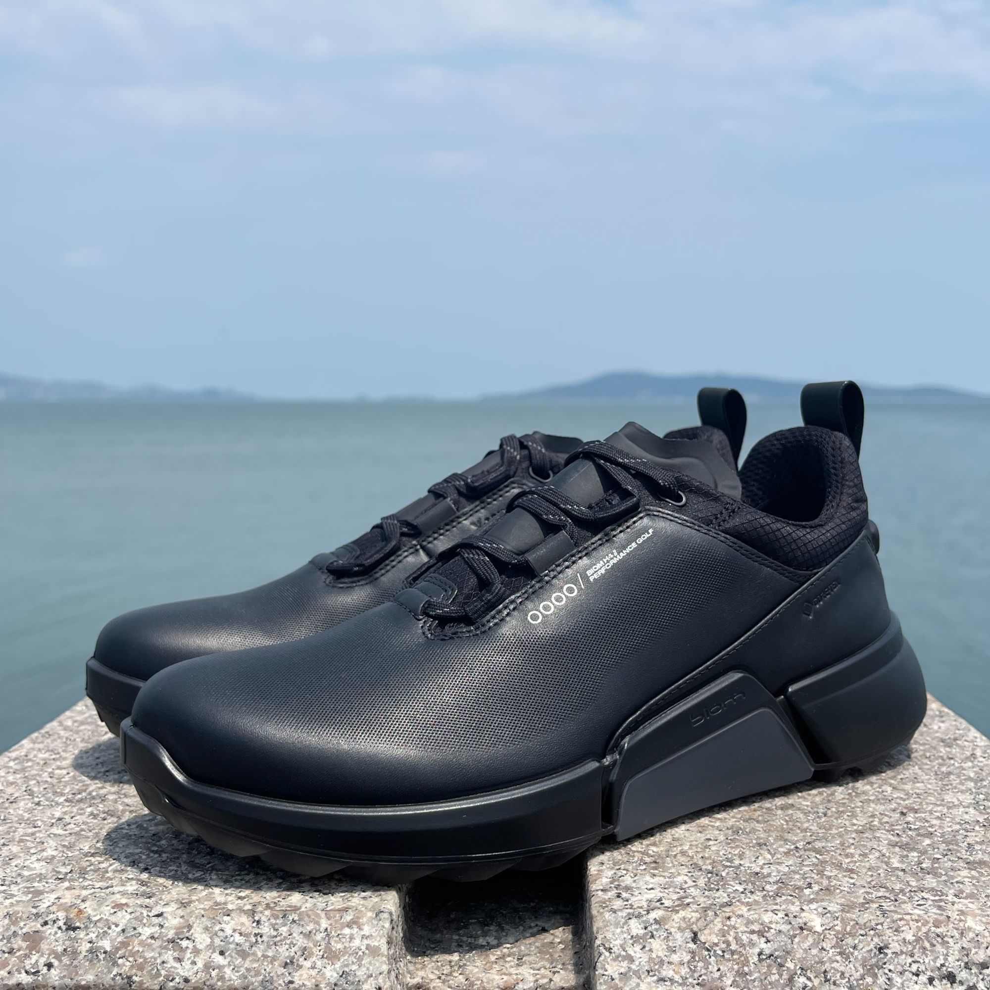 Ecco/爱步男鞋潮鞋春秋舒适高尔夫黑色健步防水运动鞋108284时尚