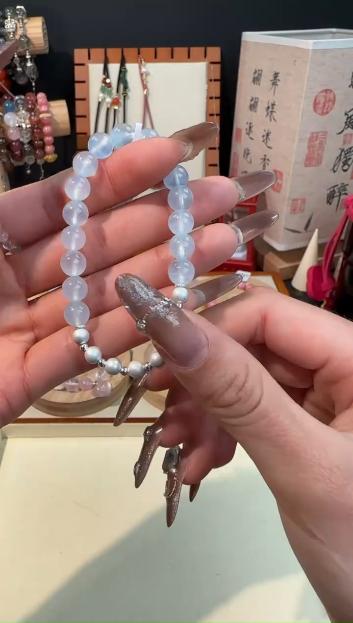 【闪购商品】水晶手链未镶嵌海蓝宝搭磨砂银豆子