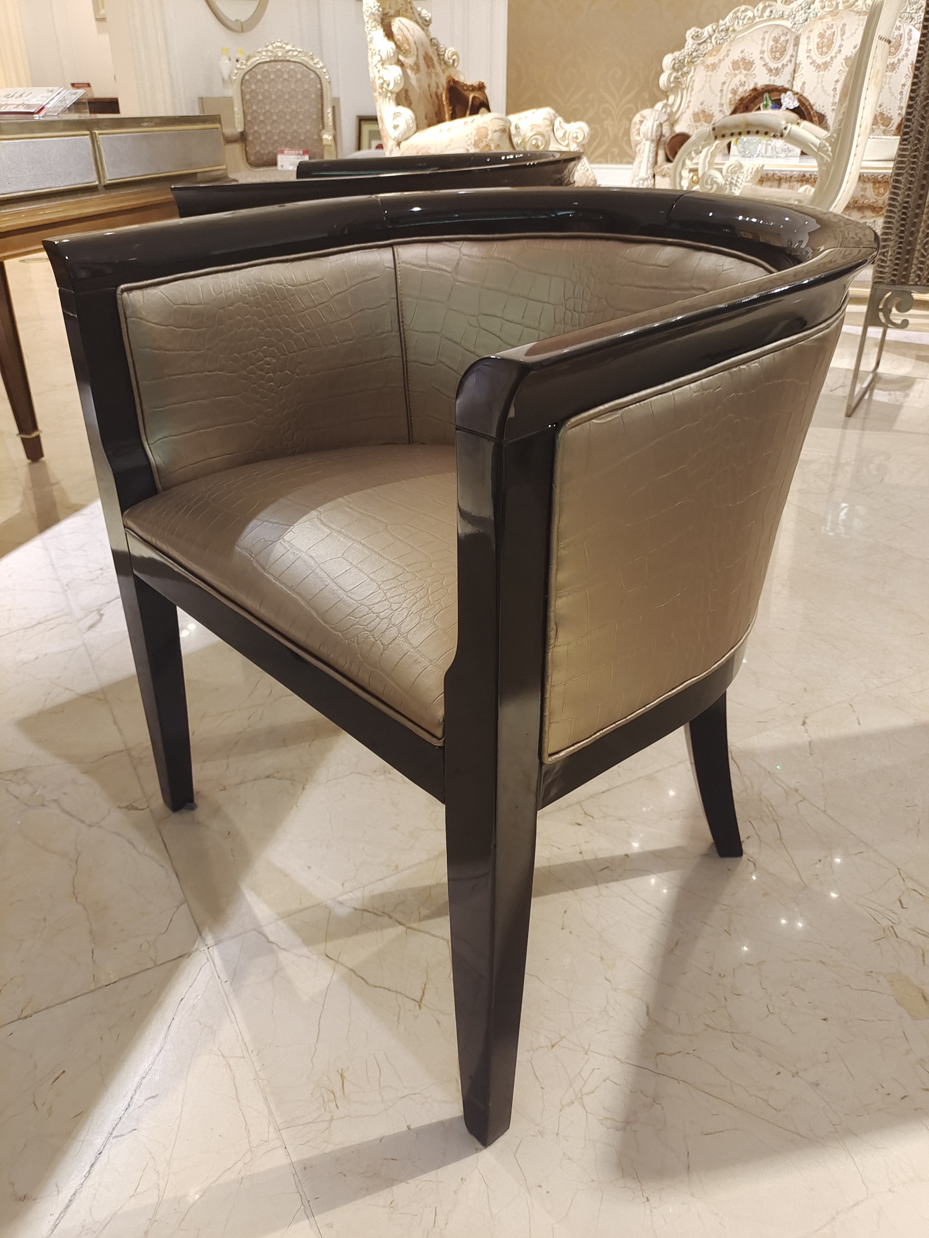 B117餐椅 围椅  餐厅 书房 休闲椅