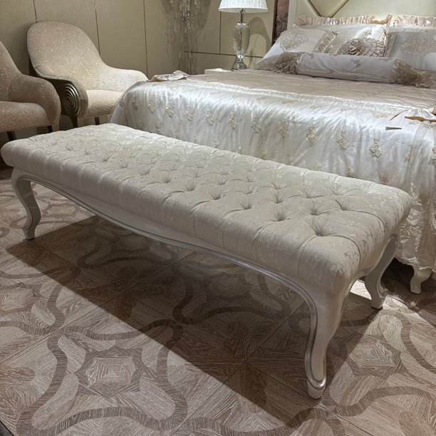 804高端实木欧式刺绣布艺床尾凳