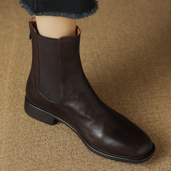 百丽纯爱十里英伦风真皮复古切尔西短靴女秋冬新款低跟圆头软皮平
