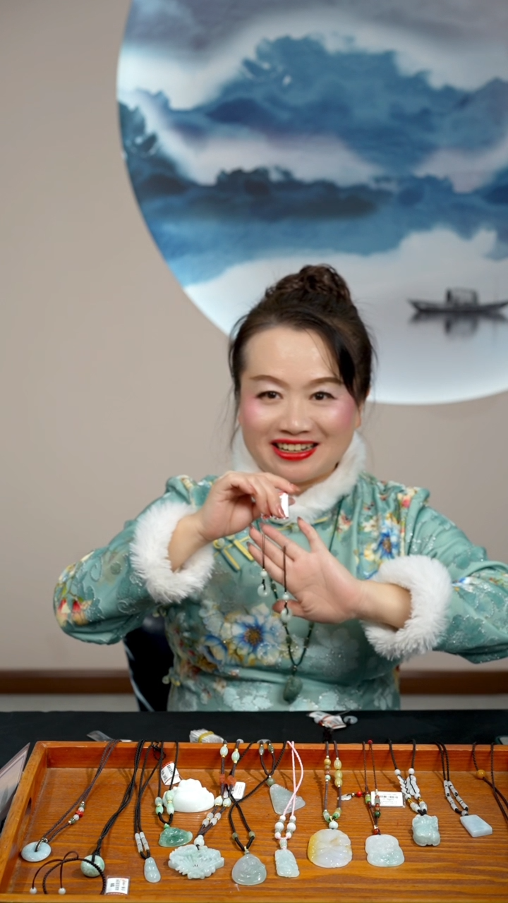 【闪购商品】翡翠手机链未镶嵌翡翠平安手机链