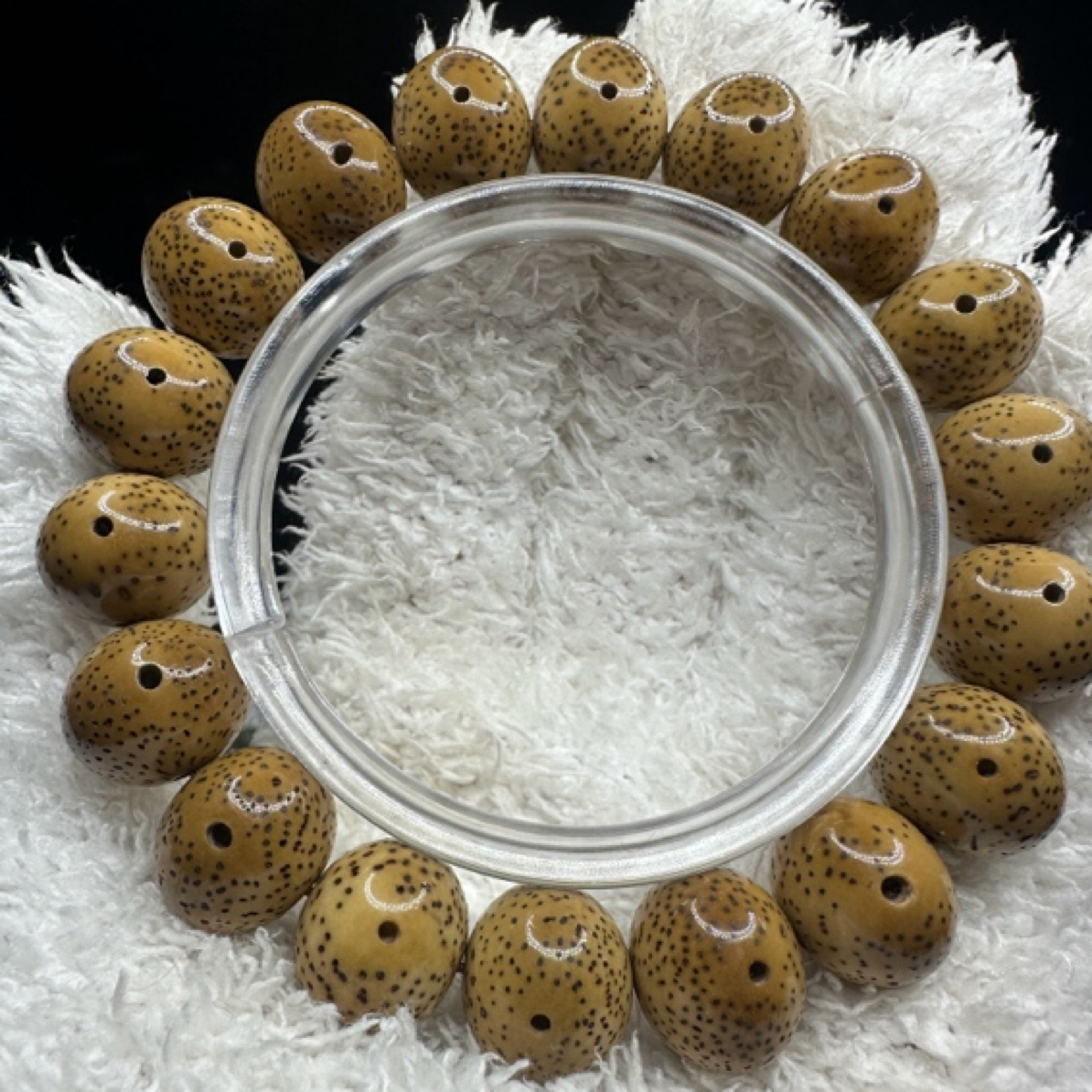 海南籽老串15x12.7左右正月胖苹果珠星点货星月菩提子