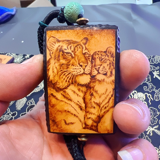 葫芦皮吊坠《父子情深》