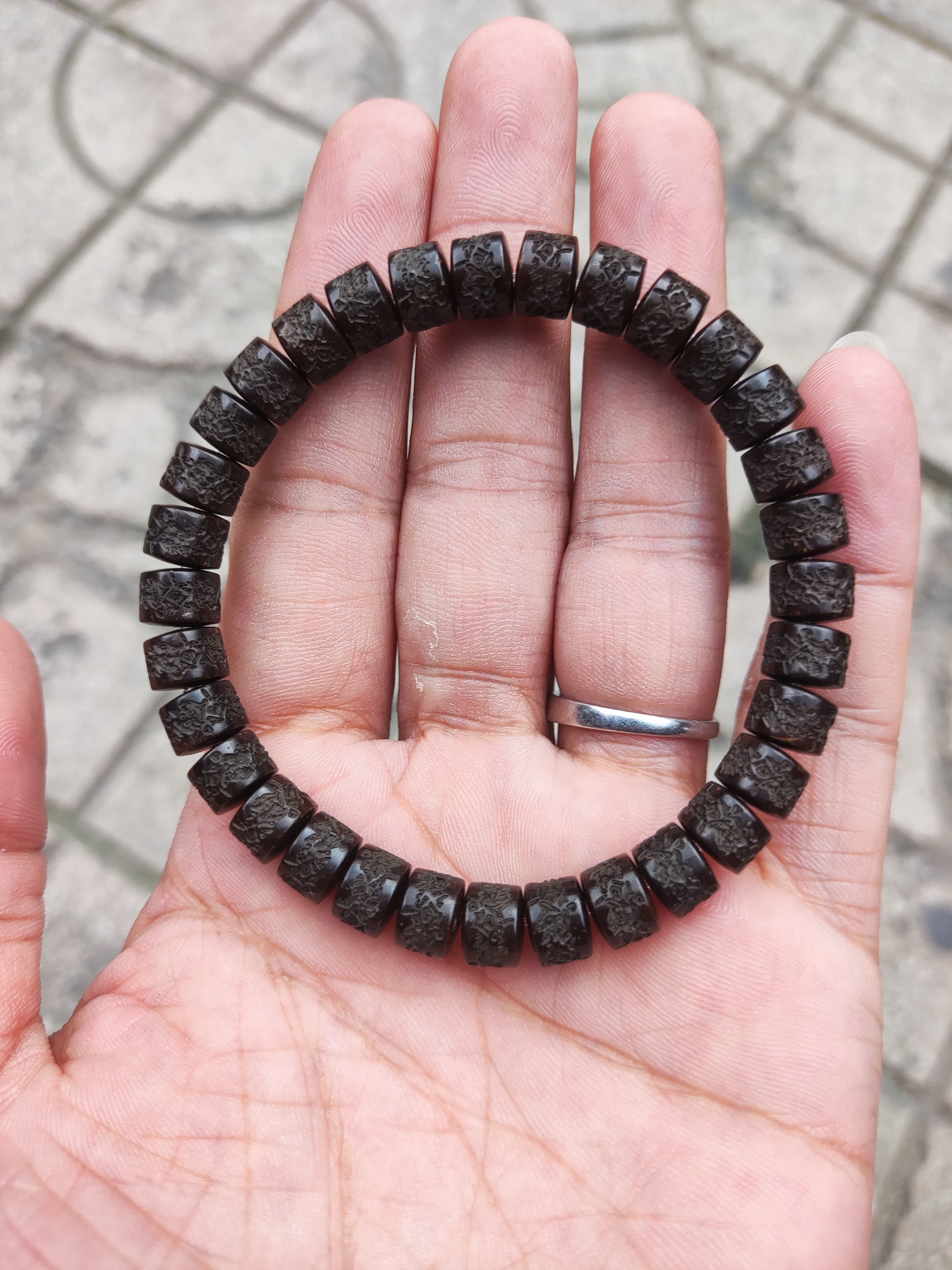 椰蒂椰噶乱纹原生态8*6单圈手串