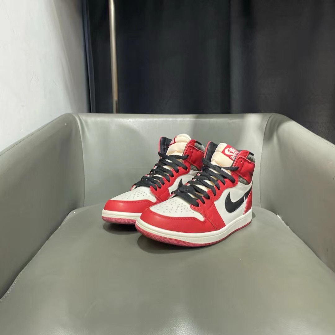 捡漏41码 aj1 芝加哥全新试穿 1499秒杀！球鞋