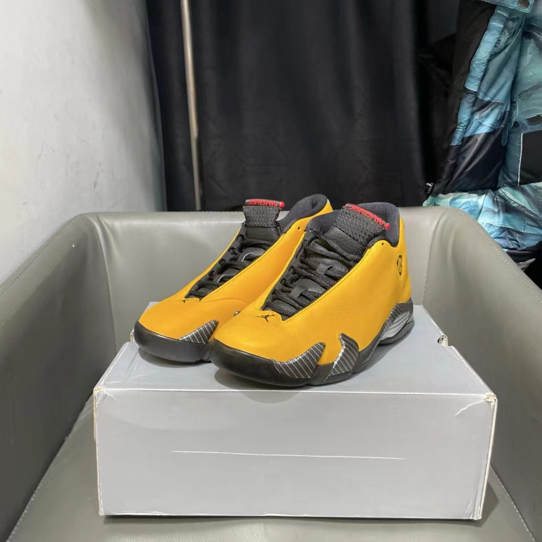 捡漏40.5码全新 AJ14 黑黄法拉利 全新原盒 1199秒杀！球鞋