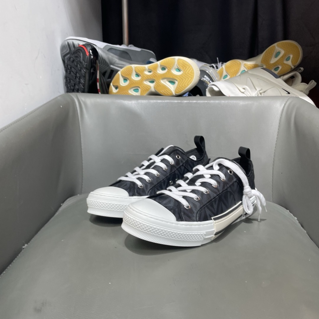 全新45码捡漏 迪奥/Dior 休闲鞋  平板鞋全新原盒3899秒杀！