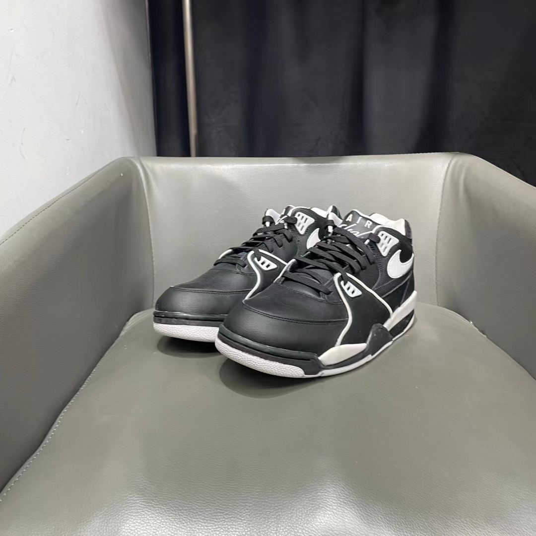 捡漏全新46码 Nike Air Flight  299秒杀！球鞋