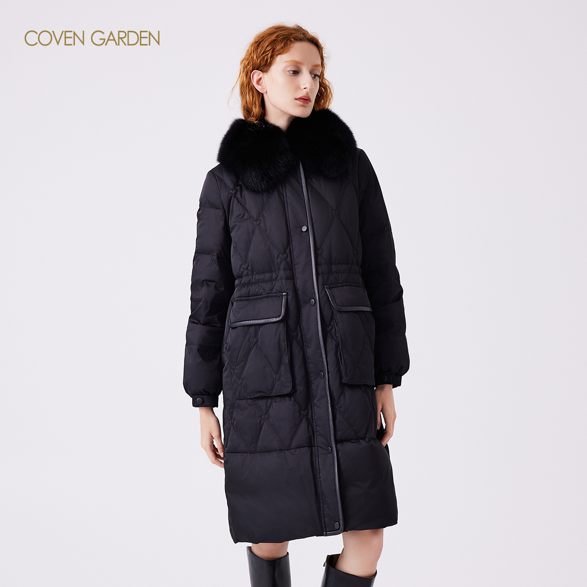 哥文花园 貂绒领丝绵羽绒服 CLA3331700