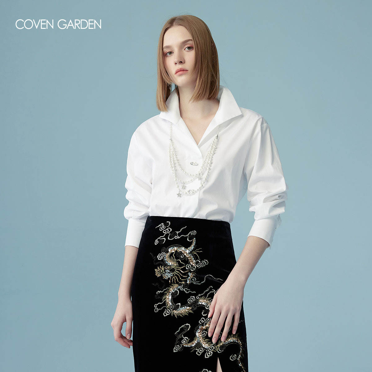 哥文花园 珍珠挂饰白衬衫上衣 CLA1013260 COVEN GARDEN