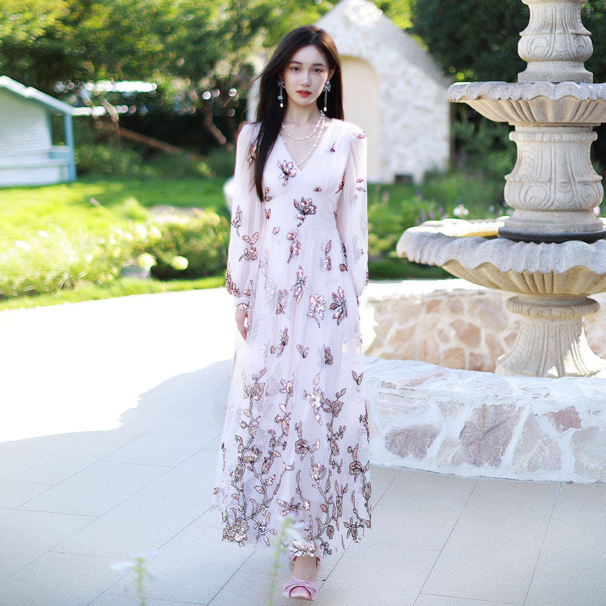 哥文花园 贵气刺绣网纱连衣裙 CLA1081020 COVEN GARDEN