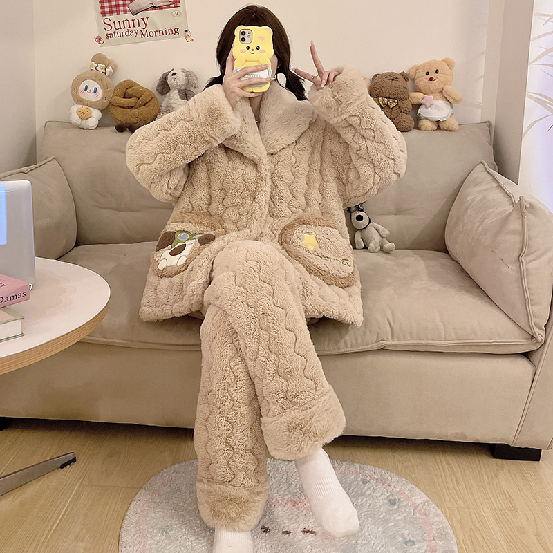 夹棉睡衣女秋冬季新款三层珊瑚绒可外穿加厚加绒卡通狗家居服保暖