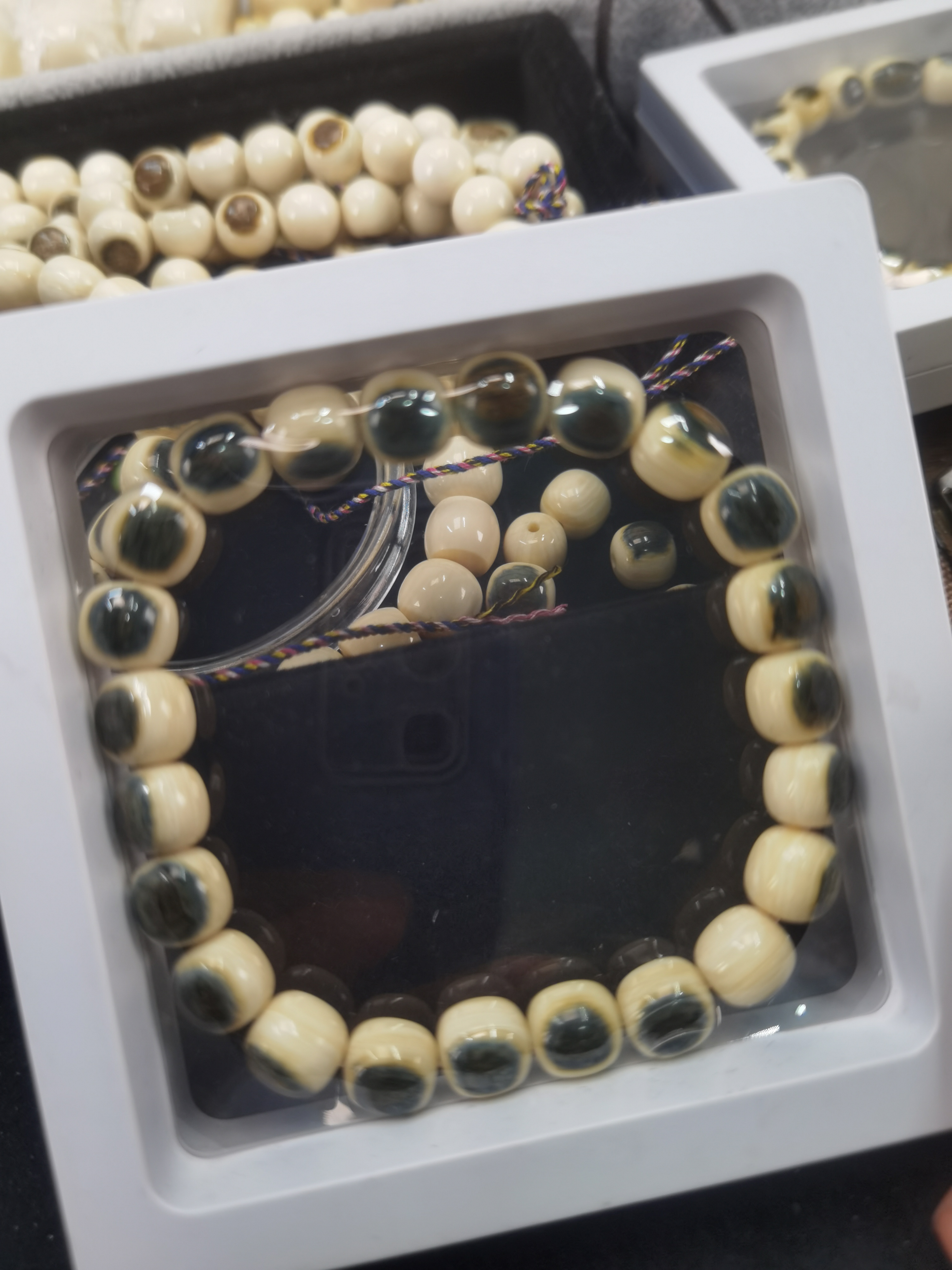 猛犸牙手串蓝眼12直径文玩