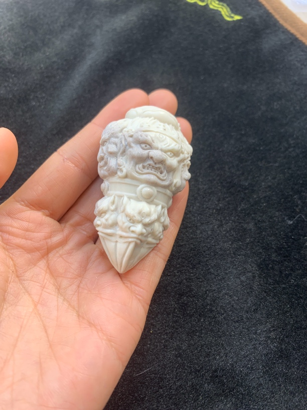 角雕刻根雕把玩件